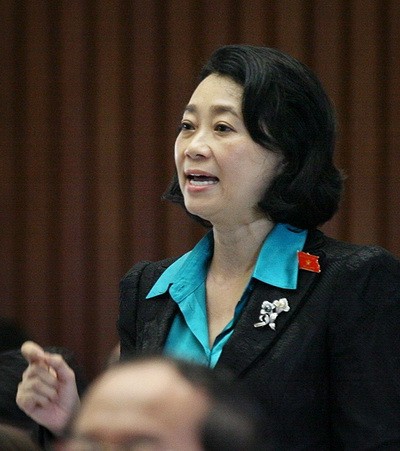 Bà Đặng Thị Hoàng Yến, ĐBQH tỉnh Long An.