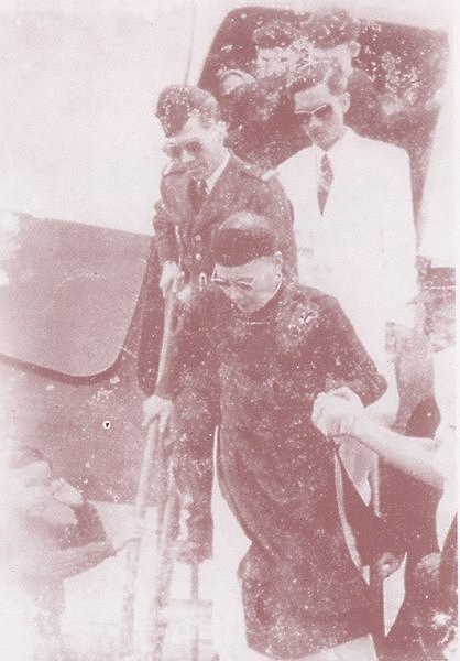 Cựu hoàng Thành Thái về thăm Huế lần cuối (1953)