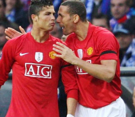 Rio và Ronaldo từng kề vai sát cánh nhiều năm tại Manchester United.