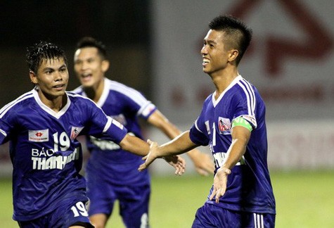 Niềm vui chiến thắng của các cầu thủ Ninh Thuận