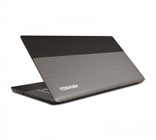 Toshiba Satellite U845W sở hữu màn hình 14.4 inch tỉ lệ 14:9, độ phân giải 1792 x 768, thích hợp cho giải trí với các phim màn ảnh rộng. Ngoài ra, U845W còn được trang bị loa âm thanh nổi từ Harman Kardon cùng công nghệ âm thanh SRS Premium Sound.