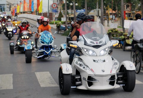 Đoàn xe ba bánh Trikebike gồm Hayabusa và Can-Am.