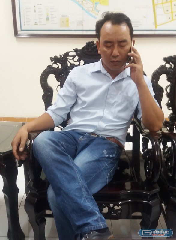 Ông Nguyễn Mạnh Hà, cán bộ quản lý đô thị phường Hoàng Liệt. Ảnh Liên Liên.