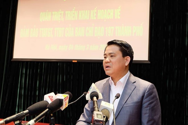Bài phát biểu của ông Nguyễn Đức Chung được nhân dân đồng tình ủng hộ và có niềm tin Thành phố Hà Nội sẽ lập lại trật tự văn minh đô thị.