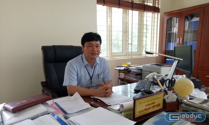 Ông Phạm Việt Đức, Giám đốc Sở Giáo dục và Đào tạo Thái Nguyên trong buổi làm việc với phóng viên. Ảnh Hữu Chí.