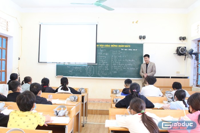 Môn Tin học và Ngoại ngữ hiện đang là môn học &quot;khát&quot; giáo viên tại các trường học trên địa bàn tỉnh Nghệ An. Ảnh: Trung Dũng