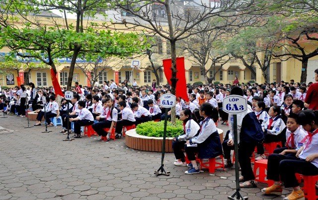 730 học sinh và 50 giáo viên nhà trường THCS Khương Đình tham gia giao lưu, chia sẻ về cách phòng chống ma túy.