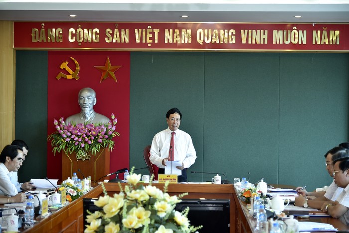 Phó Thủ tướng Phạm Bình Minh làm việc với Ban Thường vụ Tỉnh ủy Thái Nguyên về tình hình phát triển kinh tế - xã hội và công tác đối ngoại trên địa bàn tỉnh. Ảnh: VGP/Hải Minh