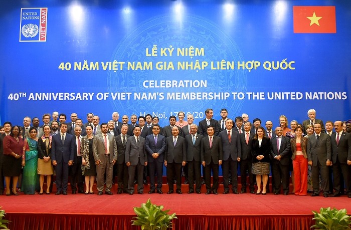 Thủ tướng Nguyễn Xuân Phúc cùng các đại biểu đến dự lễ kỷ niệm 40 năm Việt Nam gia nhập Liên Hợp Quốc (ảnh chinhphu.vn).
