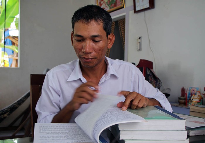 Anh Kim Thái đỗ đầu khi thi 5 môn đạt 213 điểm và được cộng thêm 20 điểm ưu tiên dành cho ứng viên dân tộc Khmer (ảnh báo Vietnamnet).