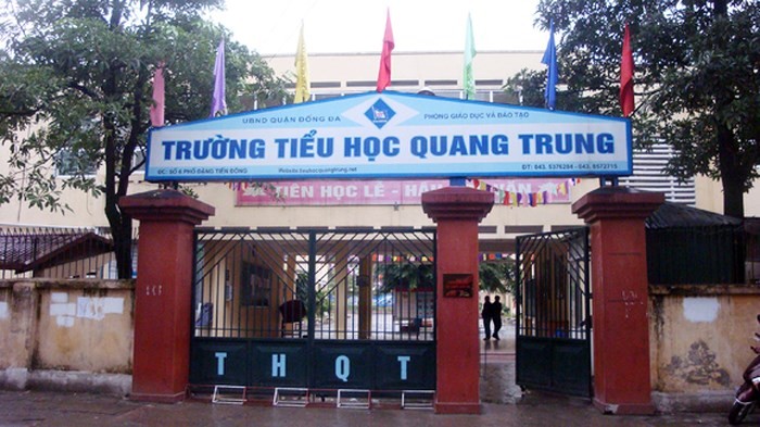 Trường tiểu học Quang Trung đang xác minh cô giáo ra lệnh tát học sinh 50 cái (ảnh nguồn báo Anninhthudo.vn).