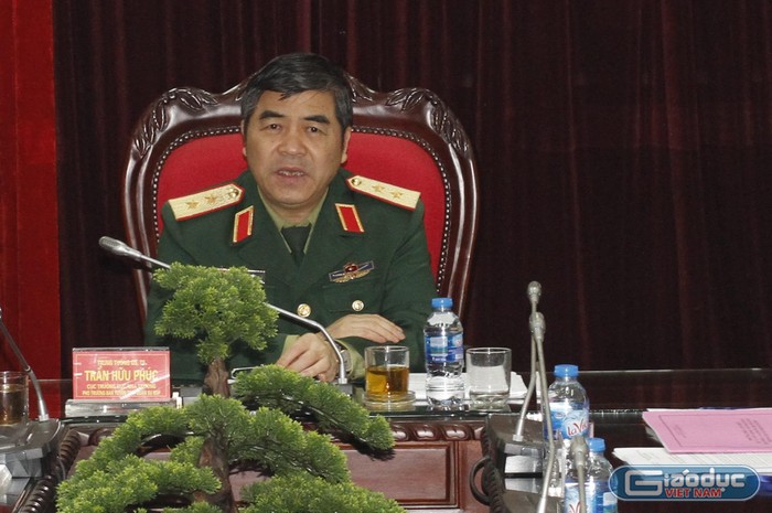 Trung tướng, Giáo sư, tiến sĩ Trần Hữu Phúc, Cục trưởng Cục nhà trường (ảnh Trinh Phúc).