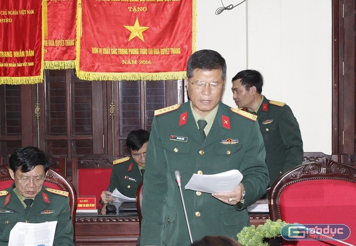 Đại tá Vũ Xuân Tiến - Trưởng ban thư ký Ban Tuyển sinh quân sự Bộ Quốc phòng (ảnh Trinh Phúc).