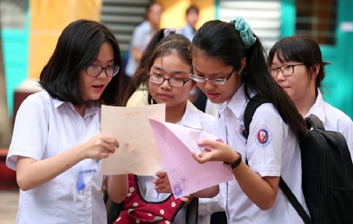 Học sinh Hà Nội dự thi các môn chuyên chiều ngày 03/6/2019 và sáng ngày 04/6/2019 tại Điểm thi thuộc trường đăng kí nguyện vọng 1 của từng môn chuyên (ảnh minh họa - Vũ Ninh).