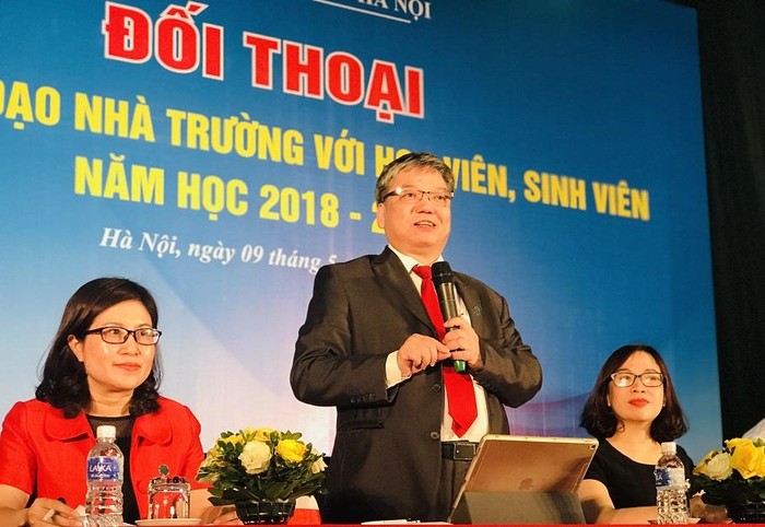 Tiến sĩ Trương Tiến Tùng – Phó Bí thư Đảng ủy, Hiệu trưởng Trường Đại học Mở Hà Nội (ảnh nhà trường cung cấp).