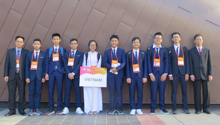 Đoàn Việt Nam có 8 học sinh đạt giải (ảnh nguồn Bộ Giáo dục và Đào tạo).