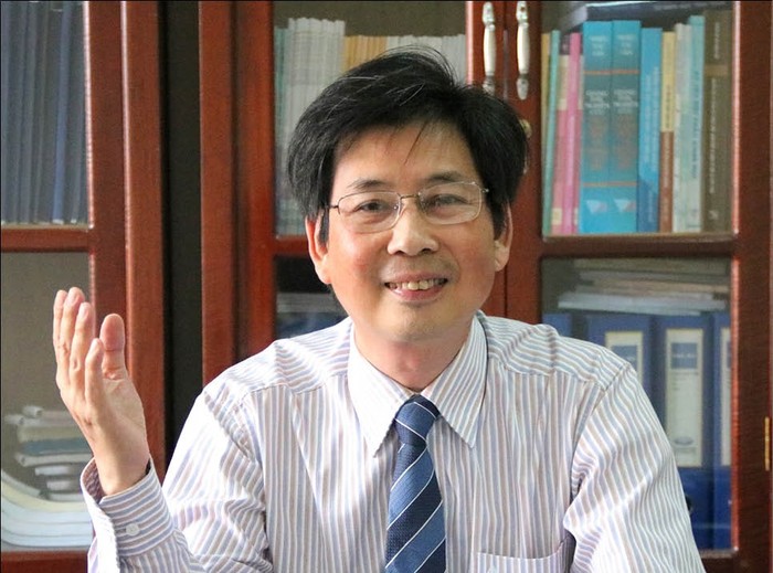 Tiến sĩ Bảo Khâm, Hiệu trưởng trường Đại học Ngoại ngữ - Đại học Huế (ảnh nguồn báo Thừa Thiên Huế).
