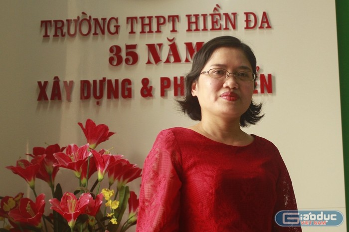 Cô Vũ Thị Nhung là giáo viên có kinh nghiệm chủ nhiệm đã 18 năm nay (ảnh Trinh Phúc).