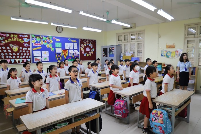 Học sinh trở lại trường sau thời gian nghỉ dịch trong tâm trạng rất tích cực để hoàn thành chương trình năm học (ảnh minh họa - nguồn Trường Tiểu học Đoàn Thị Điểm, Hà Nội).