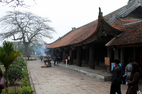 Phía bên trong của ngôi chùa cổ kính