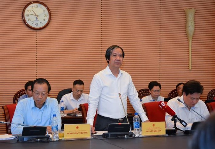 Bộ trưởng Giáo dục và Đào tạo Nguyễn Kim Sơn phát biểu tại cuộc làm việc. Ảnh: Cổng thông tin điện tử Bộ Giáo dục và Đào tạo