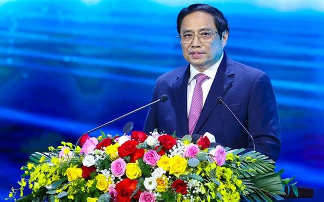 Thủ tướng nhấn mạnh: Những kết quả đạt được trong việc thực hiện Chương trình Thương hiệu Việt Nam là rất đáng trân trọng nhưng chúng ta vẫn còn nhiều việc phải làm và có quyết tâm cao hơn, nỗ lực lớn, cố gắng hơn nữa - Ảnh: VGP/Nhật Bắc