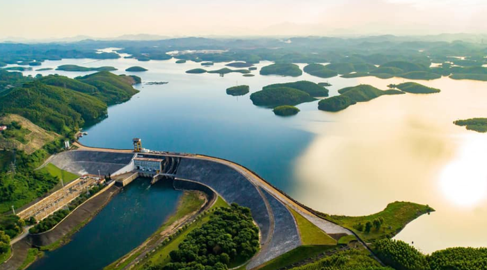 Hồ Thủy Điện Thác Bà được quy hoạch trở thành trọng điểm du lịch của tỉnh Yên Bái