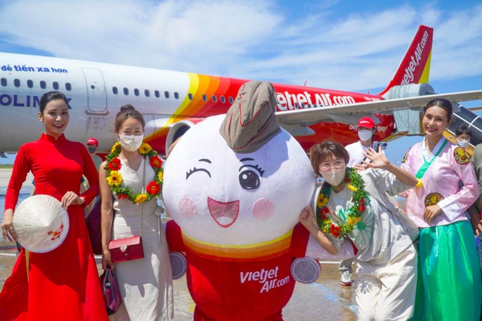 Vietjet là hãng hàng không duy nhất phục vụ khách hàng bay thẳng từ thủ đô Seoul, Hàn Quốc đến với thành phố Đà Lạt và thành phố Cần Thơ