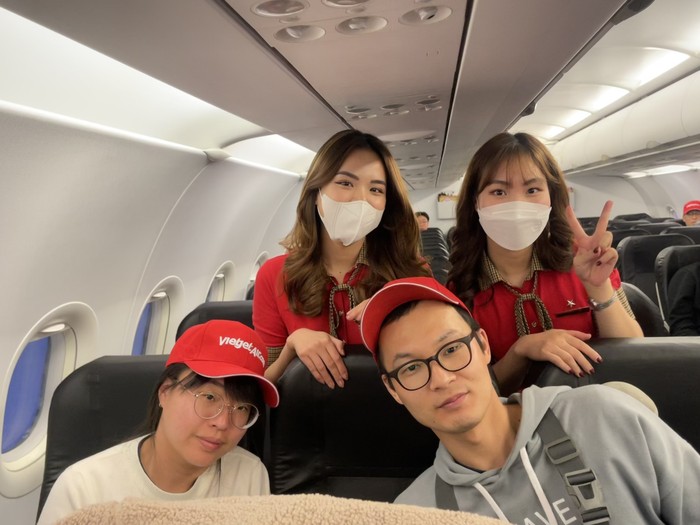 Hành khách trên chuyến bay đầu tiên trở lại giữa Đà Lạt và Seoul