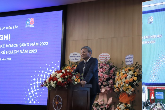 Ông Trần Đình Nhân - Tổng Giám đốc EVN phát biểu chỉ đạo tại Hội nghị Tổng kết công tác thực hiện kế hoạch sản xuất kinh doanh năm 2022, phương hướng, nhiệm vụ kế hoạch năm 2023 của Tổng công ty Điện lực miền Bắc (EVNNPC).