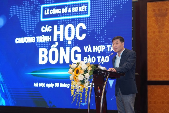 Giáo sư Vũ Hà Văn - Giám đốc Khoa học Quỹ VINIF - chia sẻ về mục tiêu xây dựng văn hóa nghiên cứu khoa học chuyên nghiệp tại Việt Nam