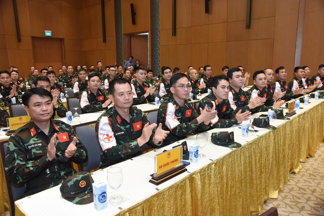 Lần đầu tiên Việt Nam cử một lực lượng lớn tham gia hỗ trợ công tác tìm kiếm, cứu nạn, cứu hộ ở một nơi xa bên ngoài lãnh thổ - Ảnh: VGP/Nhật Bắc