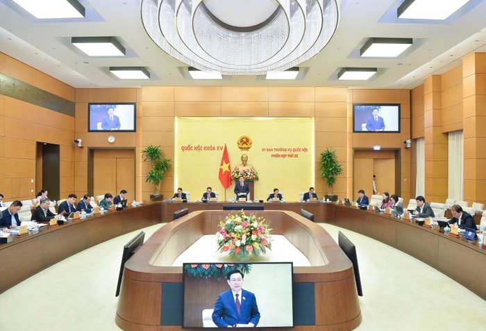 Chủ tịch Quốc hội Vương Đình Huệ phát biểu khai mạc Phiên họp thứ 22 của Ủy ban Thường vụ Quốc hội.