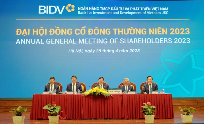 Ban Chủ tọa Đại hội đồng cổ đông BIDV năm 2023