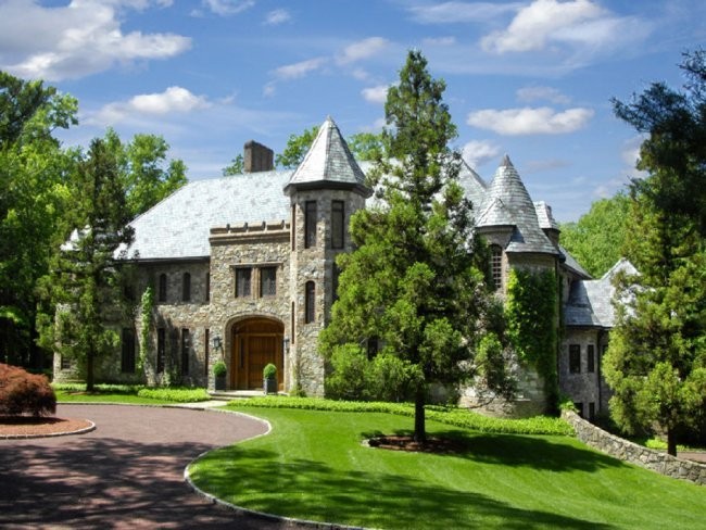 Lâu đài ở bang Connecticut (Mỹ) được rao bán giá 13,5 triệu USD
