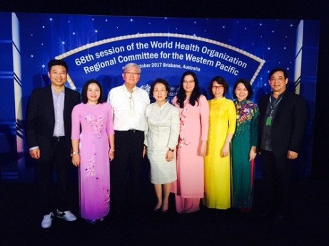 Đoàn đại biểu Bộ Y tế Việt Nam tham gia kỳ họp thứ 68 của WHO. Ảnh: Giáng Hương