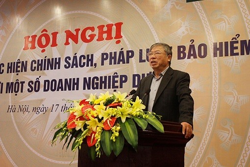 Phó Chủ tịch Hiệp hội DN Dược Việt Nam - ông Trần Đức Chính phát biểu tại Hội nghị.