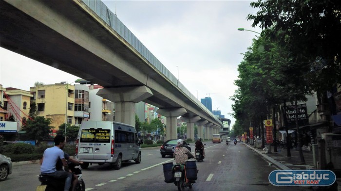 Dự án đường sắt đô thị Cát Linh - Hà Đông liên tục chậm tiến độ, đội vốn trên 50% vẫn chưa biết bao giờ hoàn thành. Ảnh: Vũ Phương.