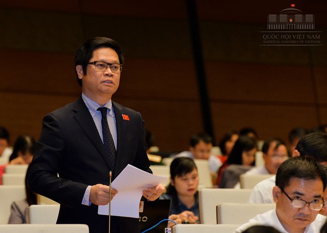 Đại biểu Vũ Tiến Lộc phát biểu tại Quốc hội. Ảnh: Quochoi.vn