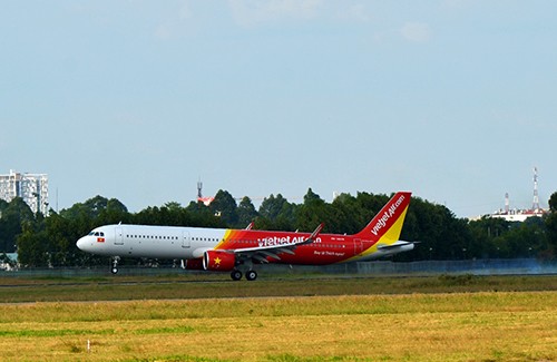 Chiều 30/12, tàu bay A321 mới của hãng từ Hamburg (Đức) đã về tới sân bay Tân Sơn Nhất.