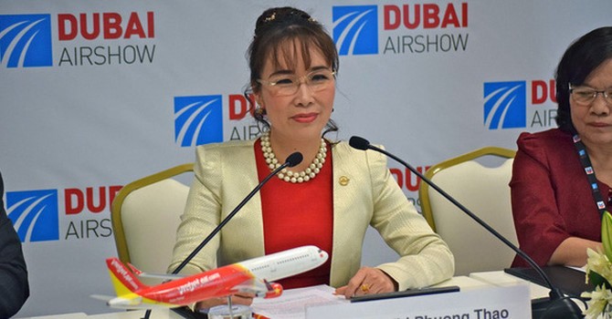 Nữ tỷ phú Nguyễn Thị Phương Thảo được biết đến với vai trò Tổng giám đốc hãng hãng không thế hệ mới Vietjet, đồng thời là Phó Chủ tịch Hội đồng quản trị HDBank,