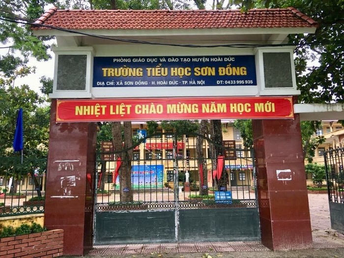 Trường tiểu học Sơn Đồng bị phụ huynh tố tận thu trước ngày khai giảng năm học mới. Ảnh: FB Sơn Đồng