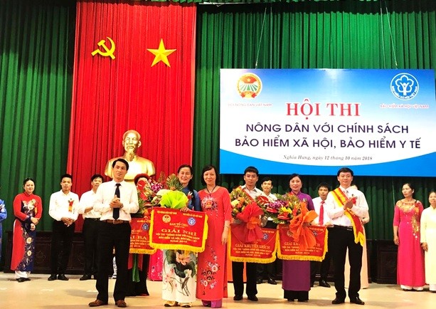 Hội Nông dân xã Nghĩa Tân nhận giải Nhì.
