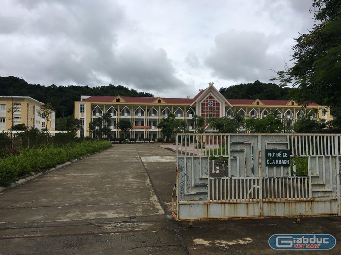 Nhiều thí sinh tại Trường trung học phổ thông chuyên Sơn La có điểm thi cao bất thường kỳ thi trung học phổ thông quốc gia 2018. Ảnh: Vũ Phương.