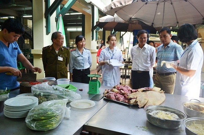 Hà Nội triển khai thí điểm thanh tra chuyên ngành an toàn thực phẩm tại 584 xã, phường, thị trấn từ 10/7.