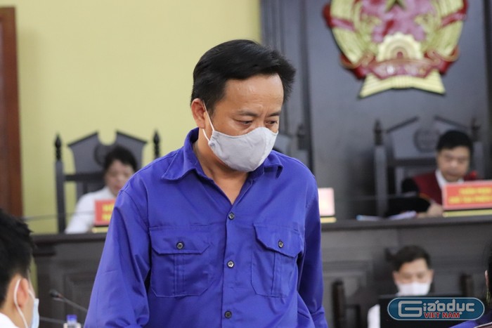 Bị cáo Nguyễn Minh Khoa cho rằng, việc quy kết tội đưa hối lộ là không có bằng chứng, căn cứ. Ảnh: Vũ Phương.