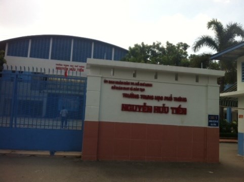 Trường THPT Nguyễn Hữu Tiến, huyện Hóc Môn, TP.HCM (ảnh: T.T)
