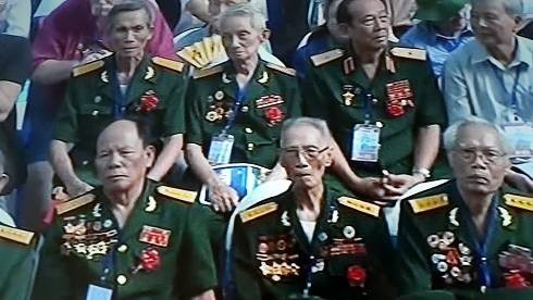Đại diện cho Cựu chiến binh, người cao tuổi tham dự buổi lễ trọng đại.