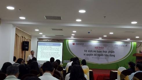 Ông Nguyễn Mạnh Hùng - Phó Chủ tịch kiêm Tổng thư ký VINATAS phát biểu tại Hội thảo (Ảnh: T.Q)