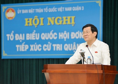 Chủ tịch nước Trương Tấn Sang phát biểu với các cử tri Q.3, TP.HCM (ảnh: VietNamNet)